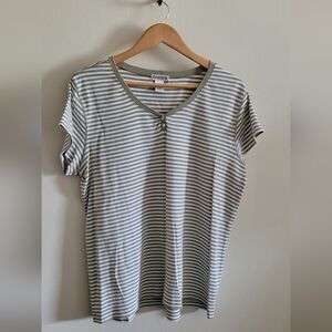 Chico's Striped 2 Button Top, Women's XL, Army Green and White